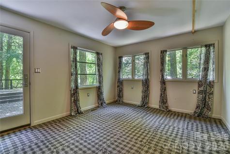 1 Hillcrest Lane Black Mountain NC 28711