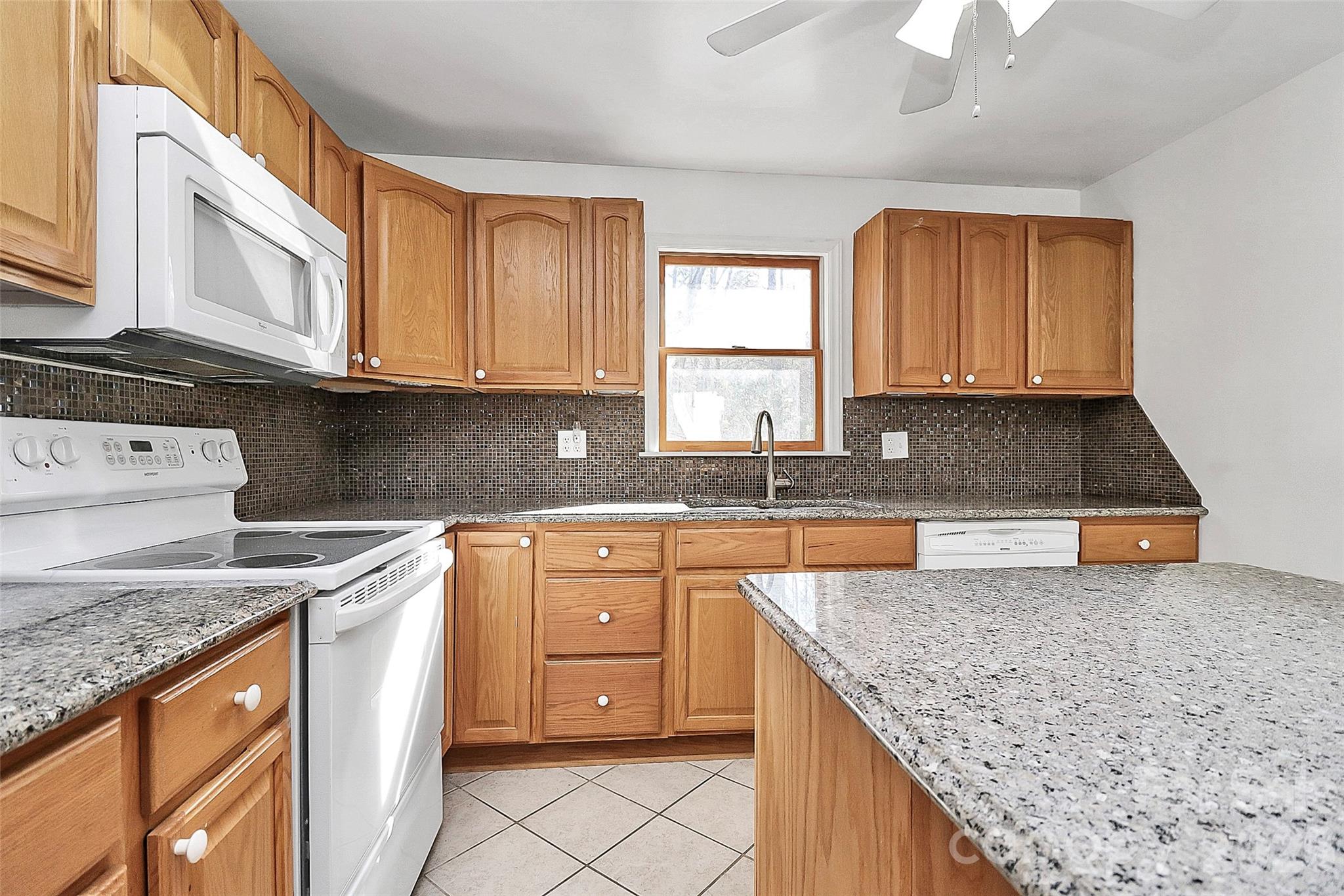 2111 Parkdale Avenue Gastonia NC 28052