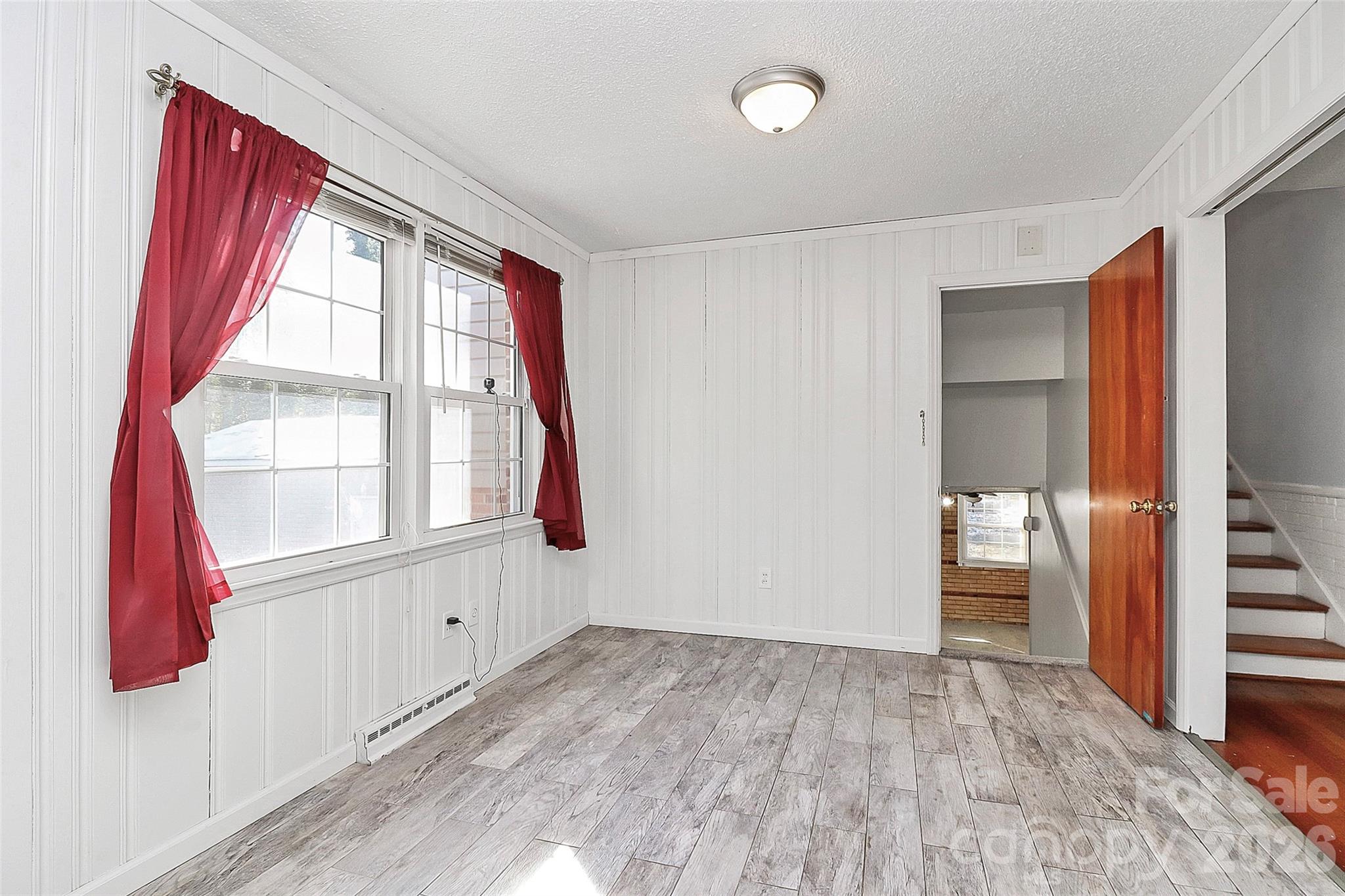 2111 Parkdale Avenue Gastonia NC 28052