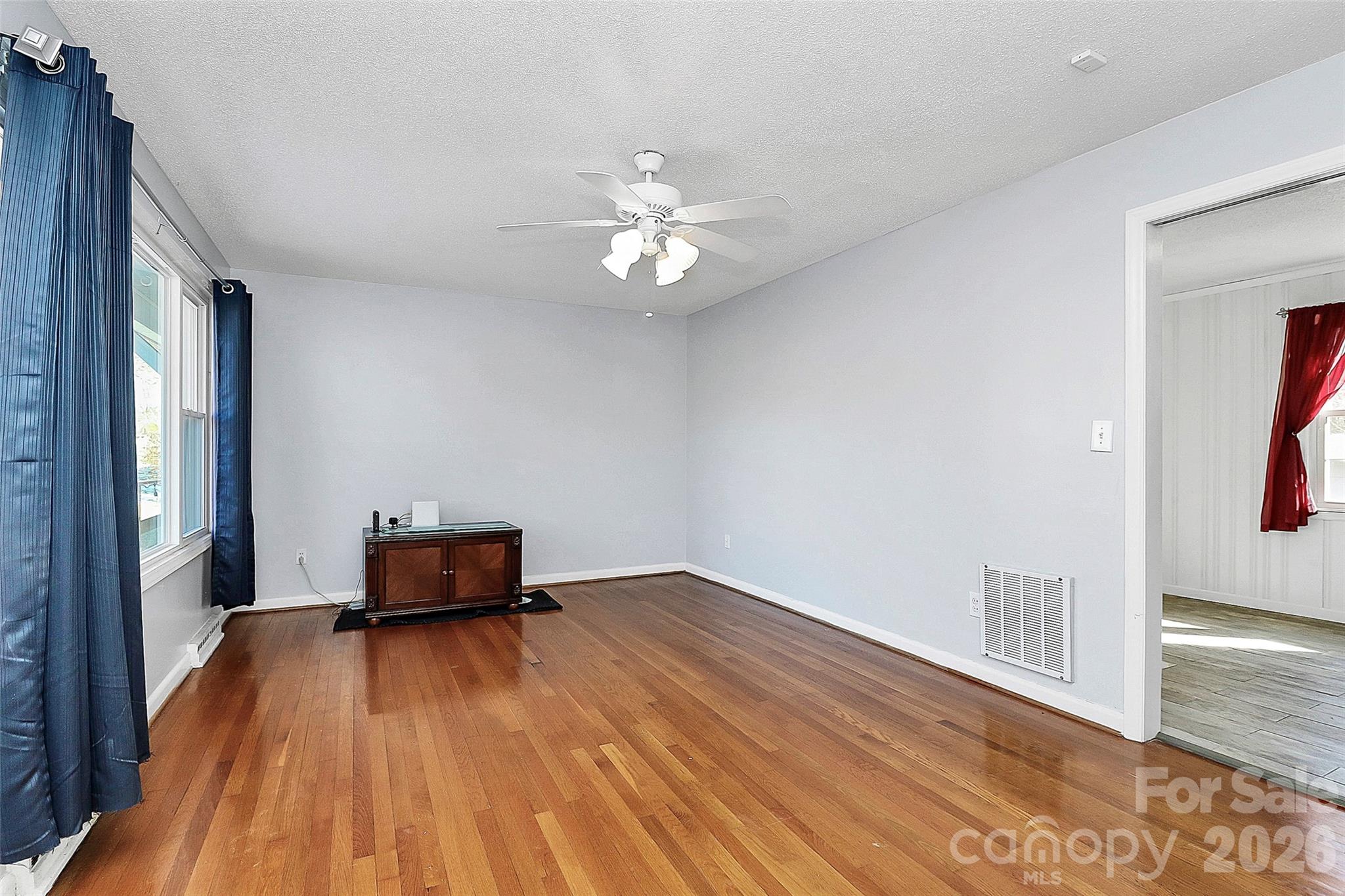 2111 Parkdale Avenue Gastonia NC 28052
