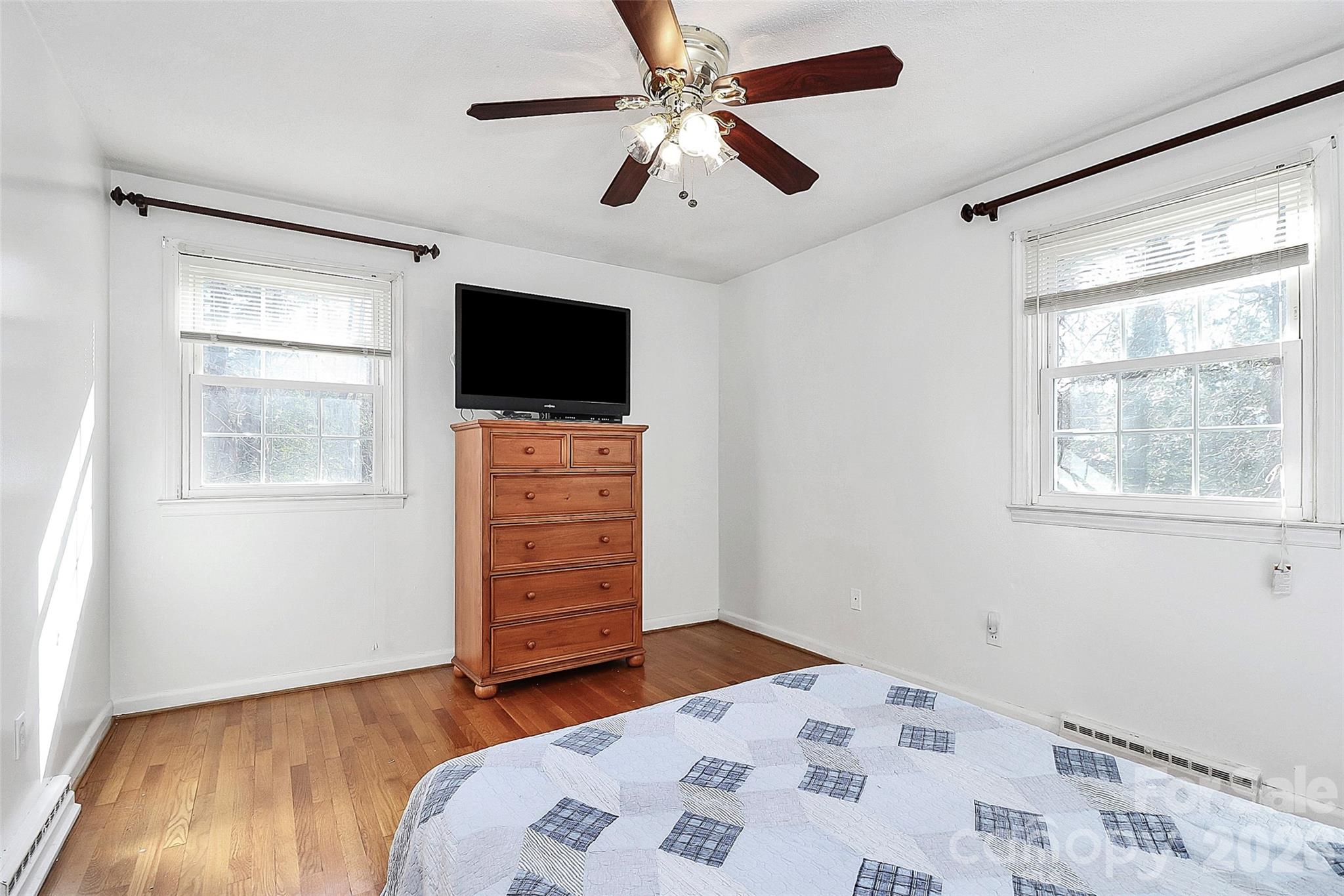 2111 Parkdale Avenue Gastonia NC 28052