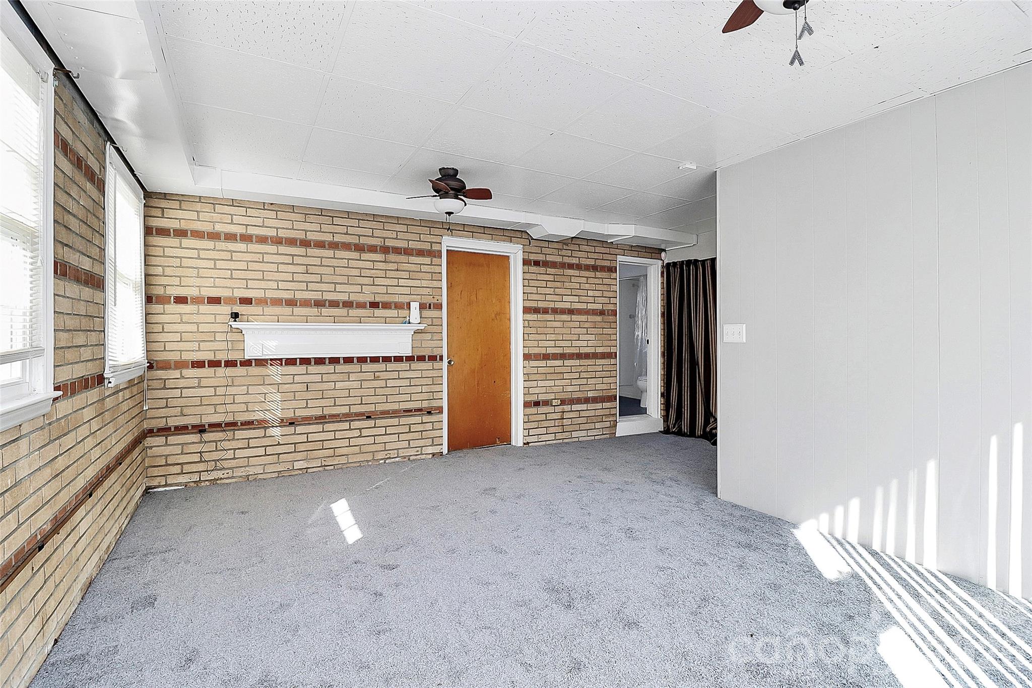 2111 Parkdale Avenue Gastonia NC 28052