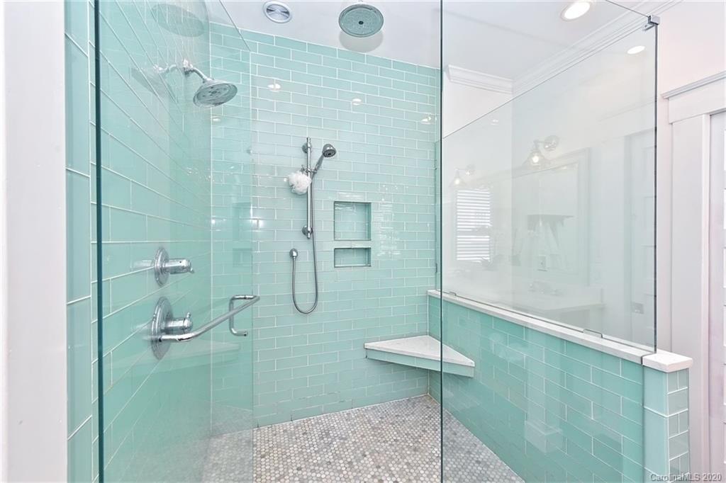417 Hawthorne Lane Charlotte NC 28204
