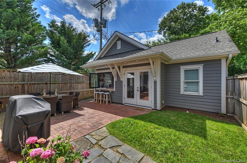417 Hawthorne Lane Charlotte NC 28204