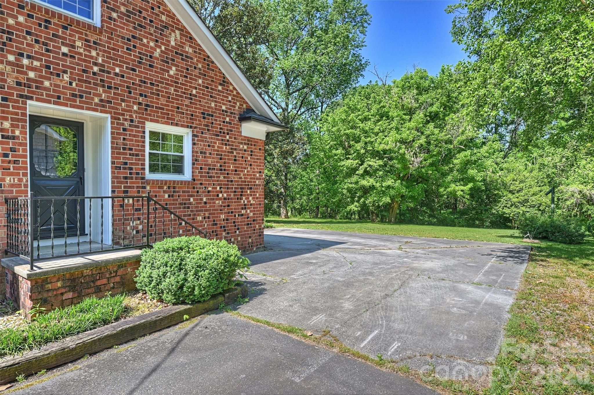6800 Lancer Drive Charlotte NC 28226