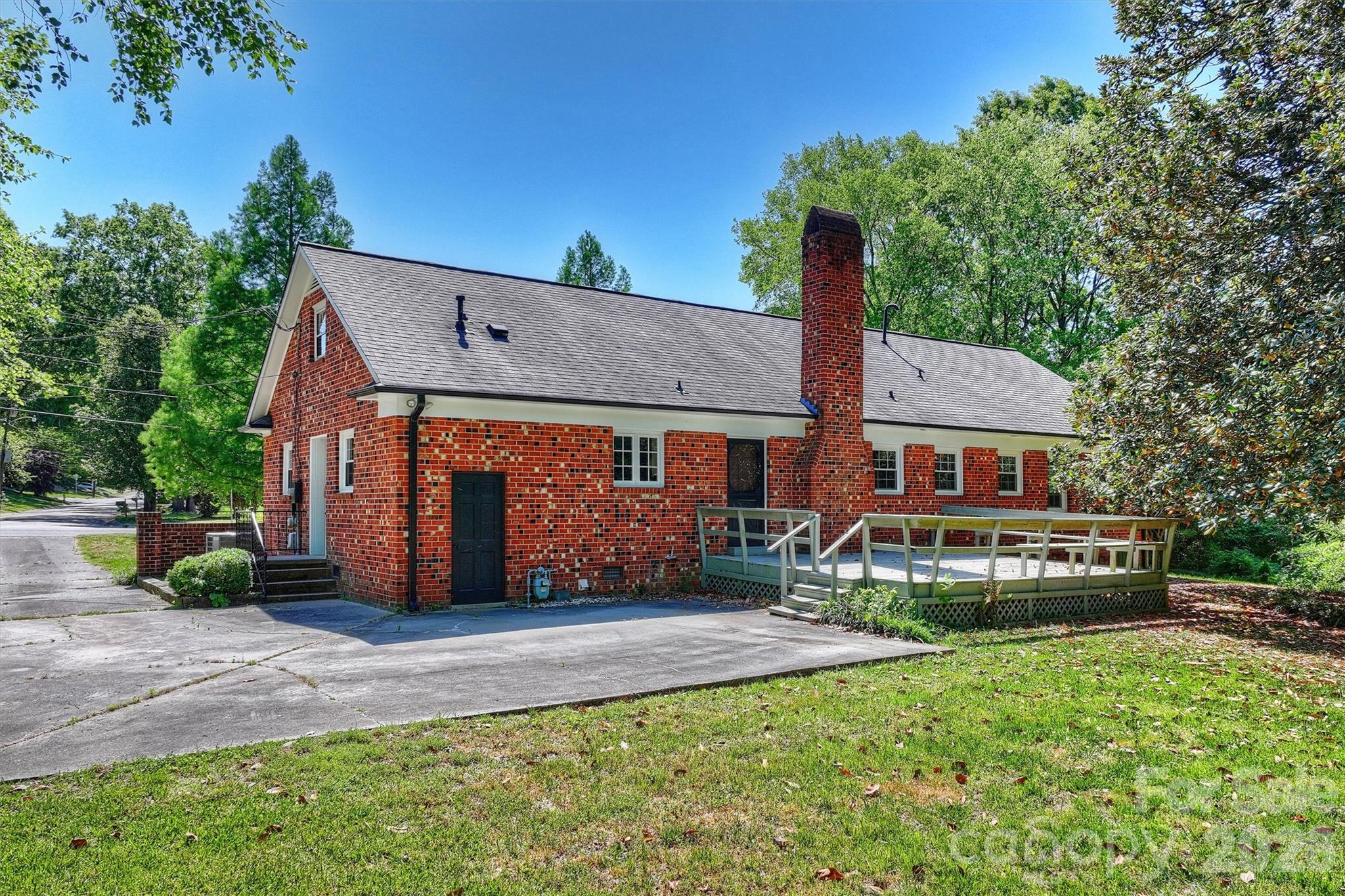 6800 Lancer Drive Charlotte NC 28226