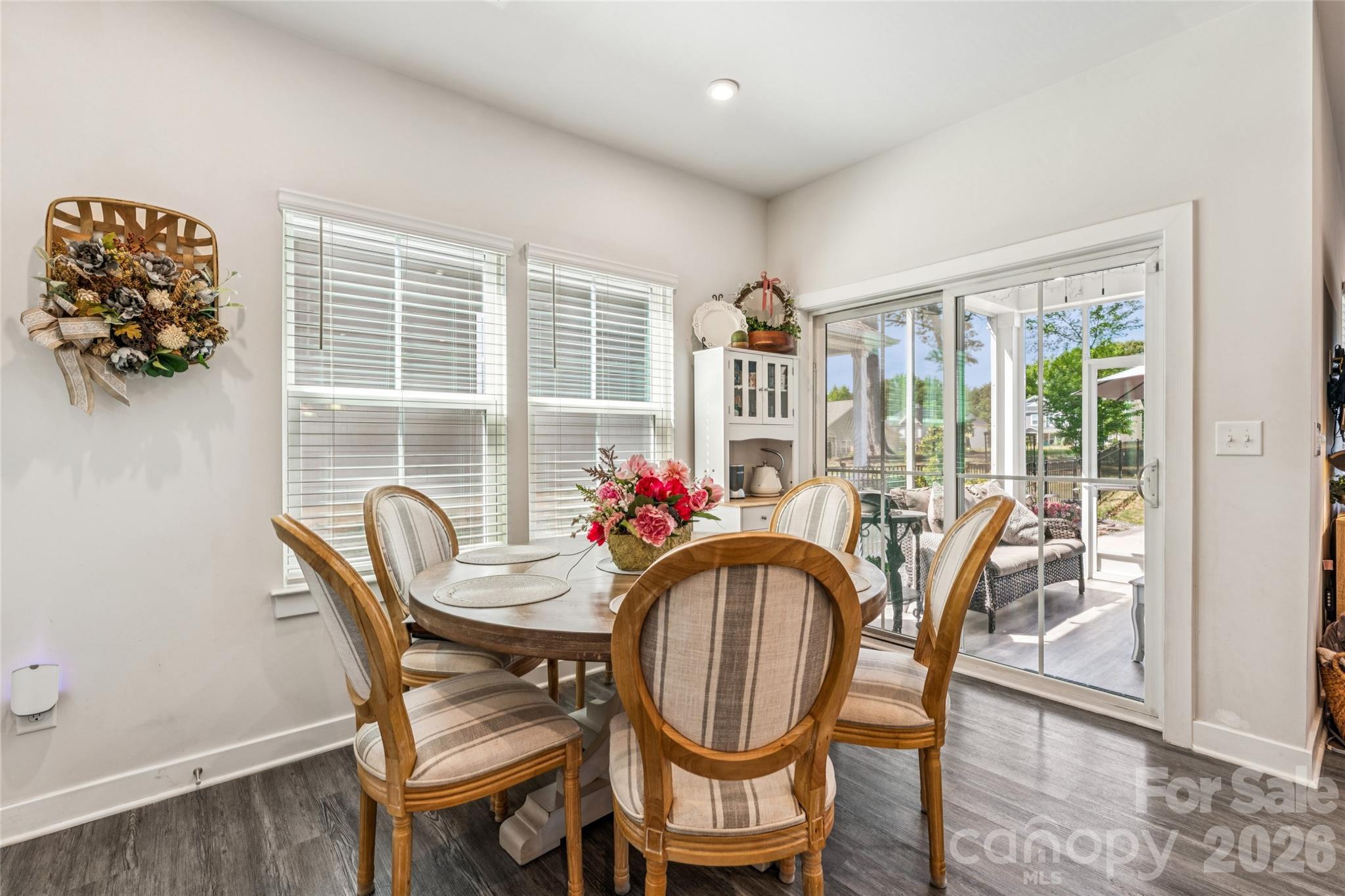 5042 Summer Surprise Lane Charlotte NC 28215