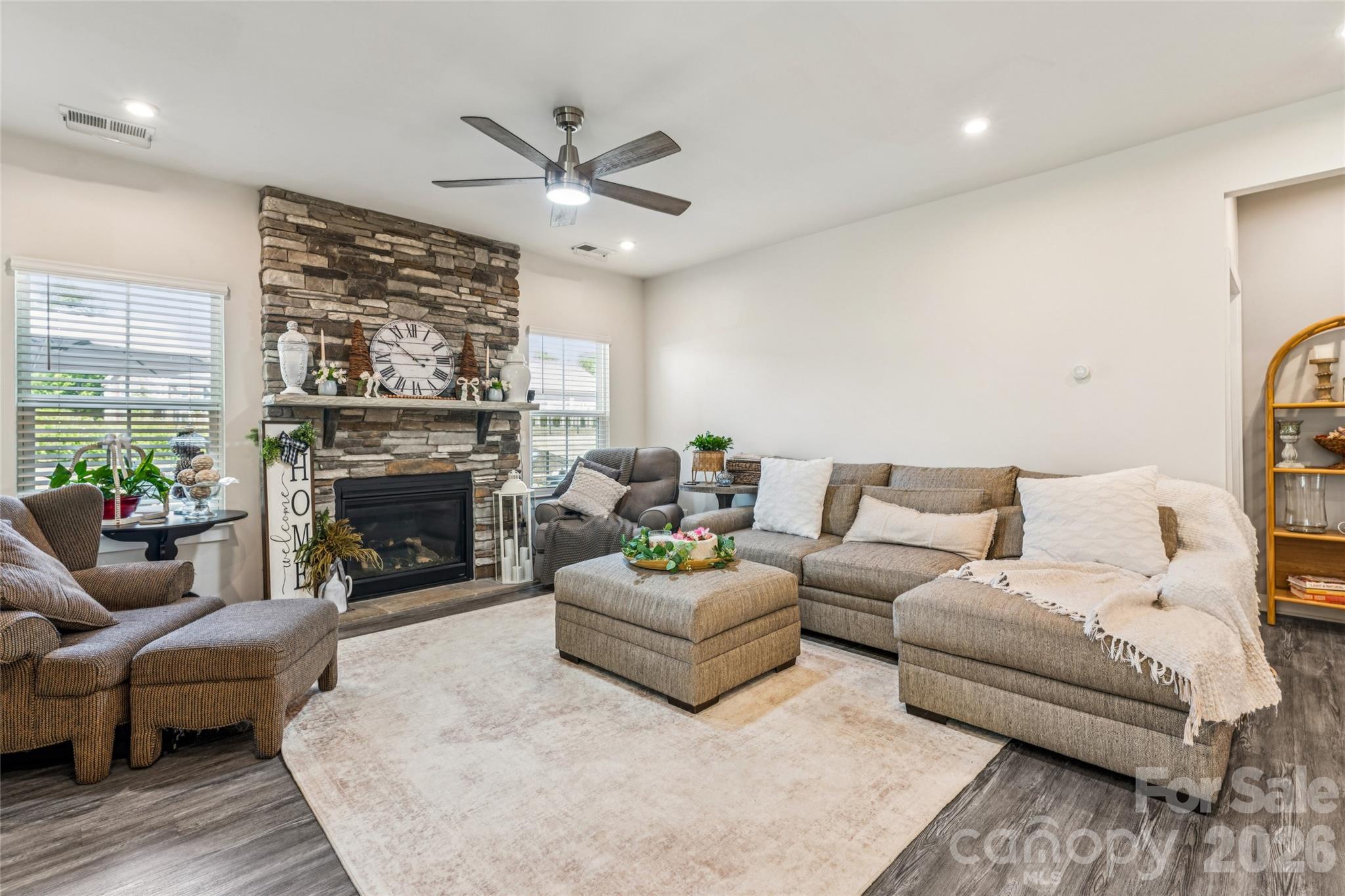 5042 Summer Surprise Lane Charlotte NC 28215