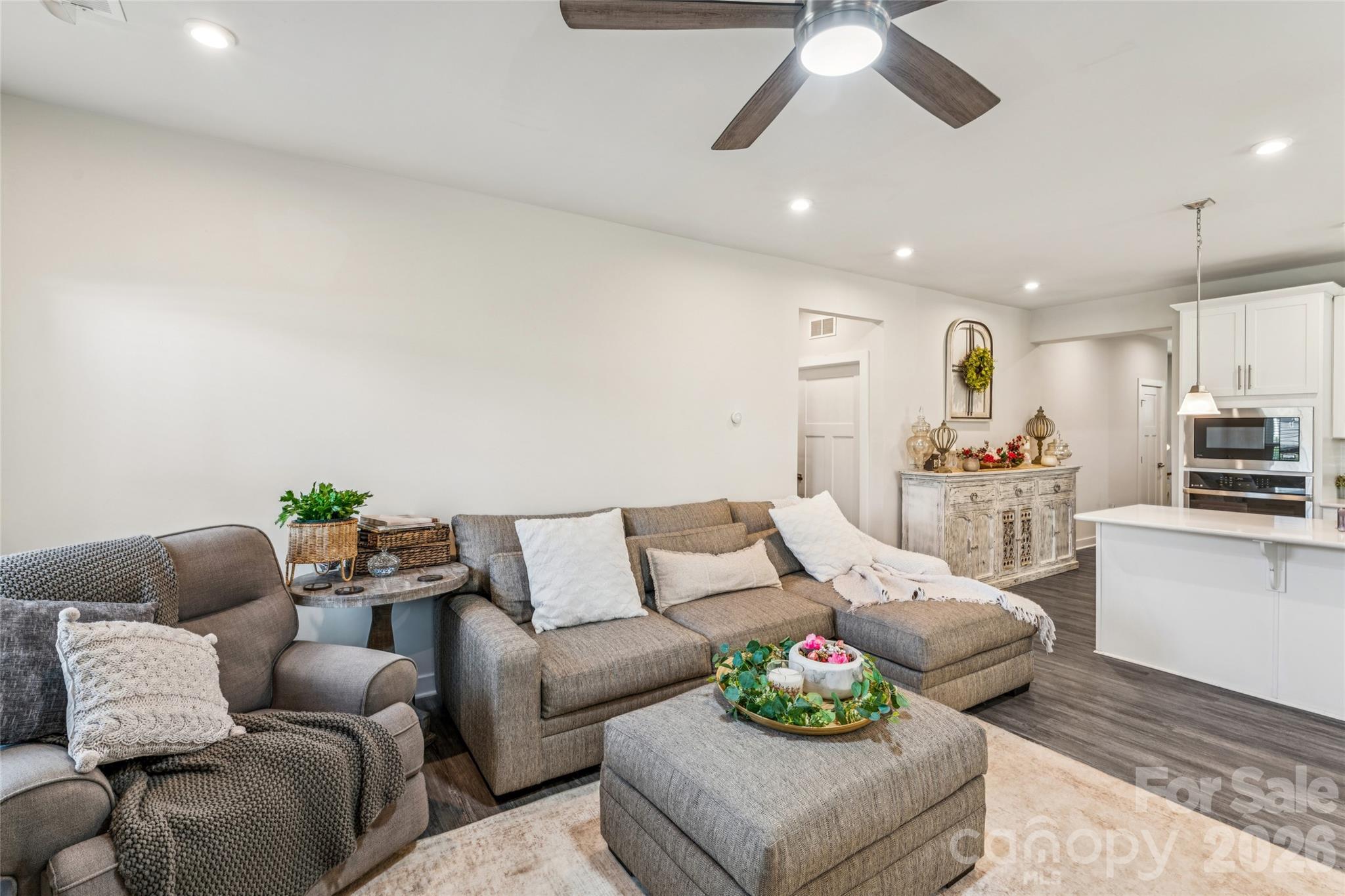 5042 Summer Surprise Lane Charlotte NC 28215