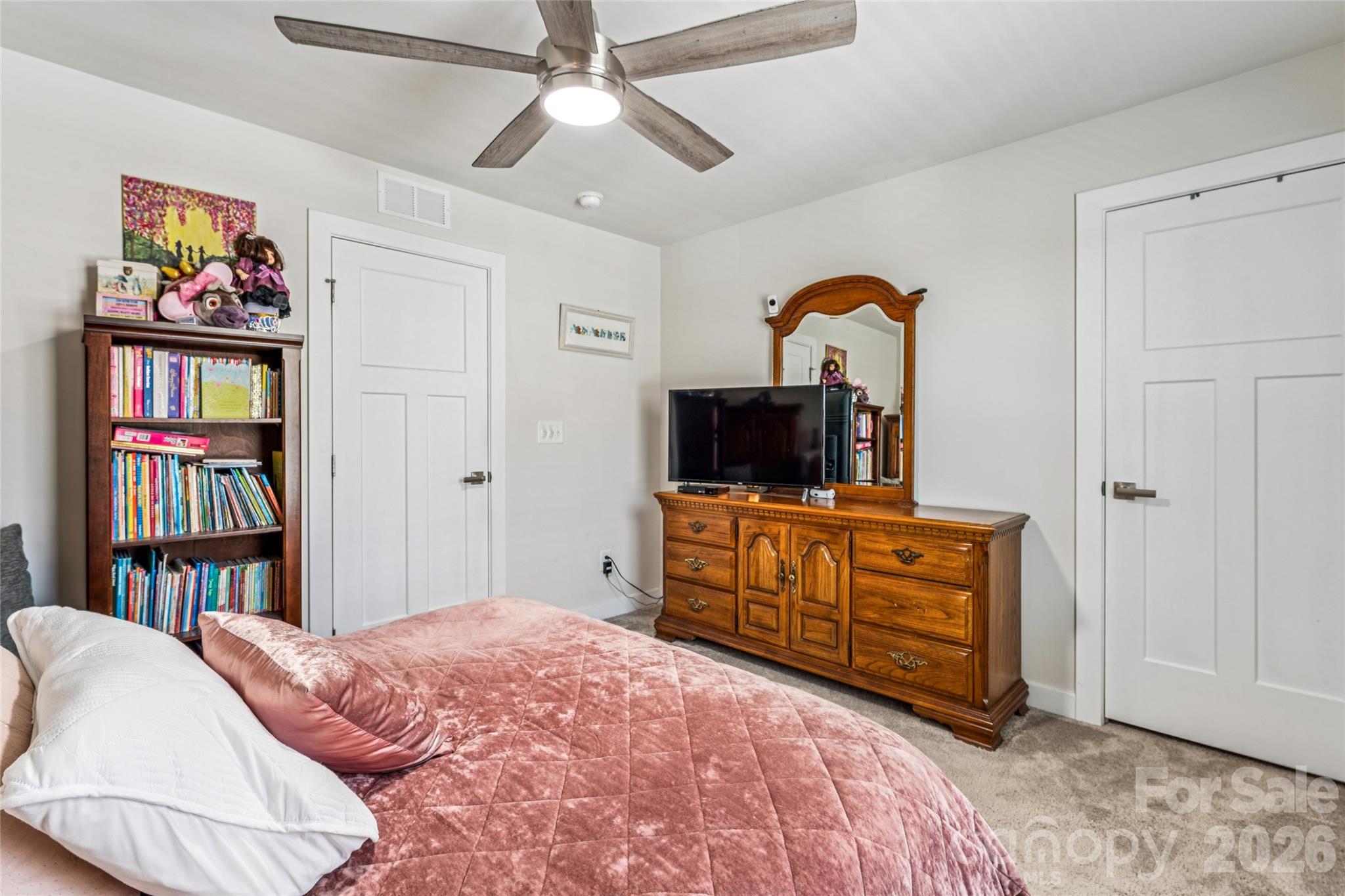 5042 Summer Surprise Lane Charlotte NC 28215