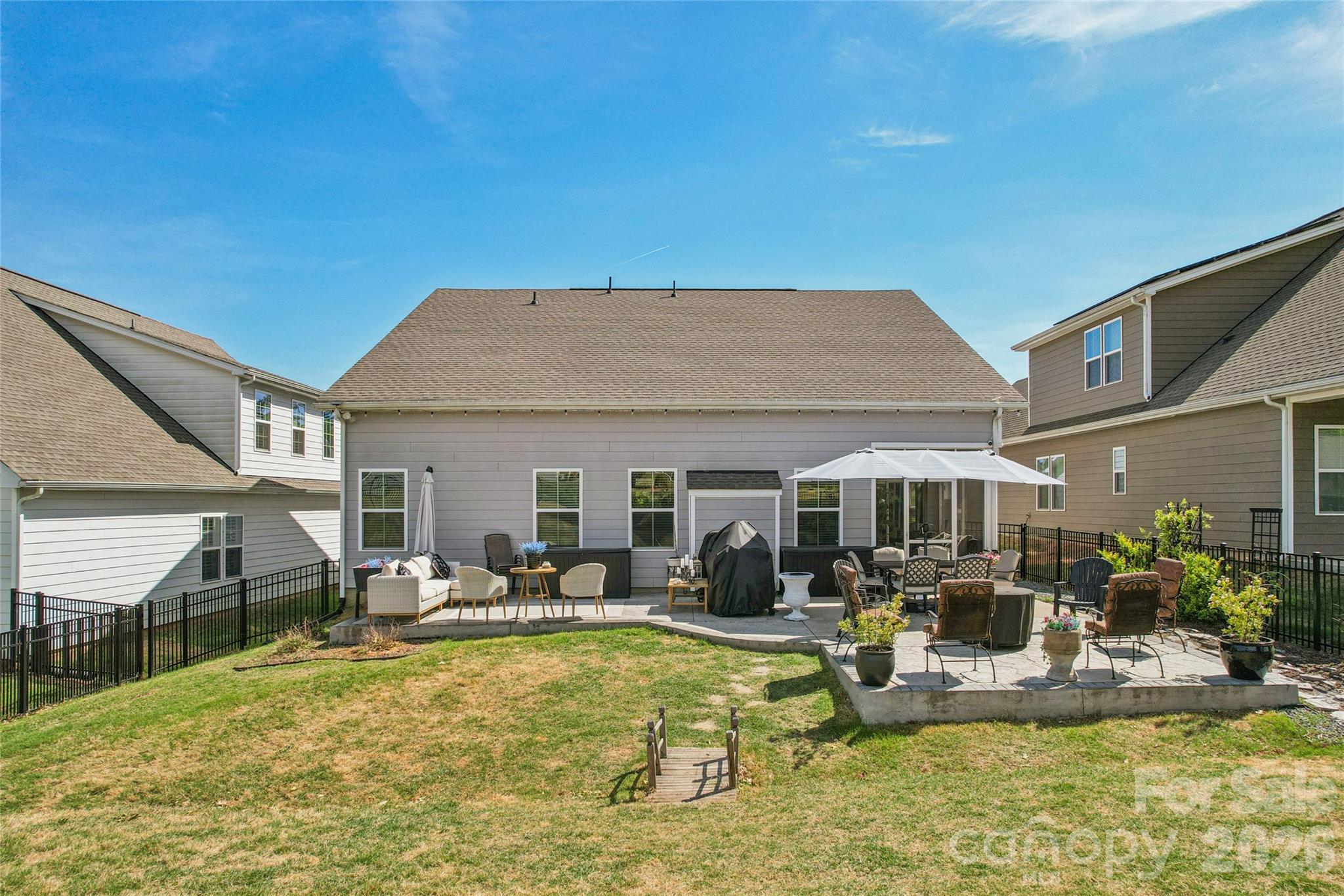 5042 Summer Surprise Lane Charlotte NC 28215