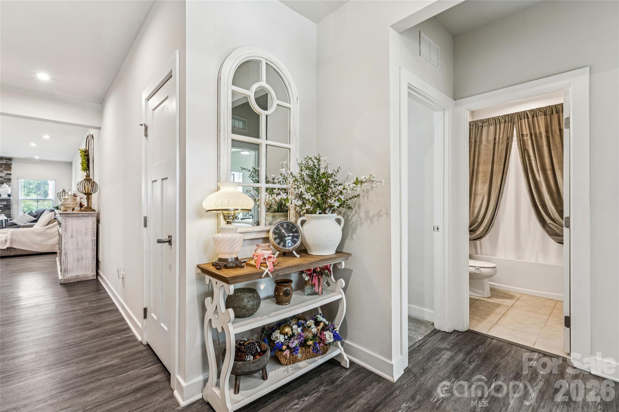 5042 Summer Surprise Lane Charlotte NC 28215