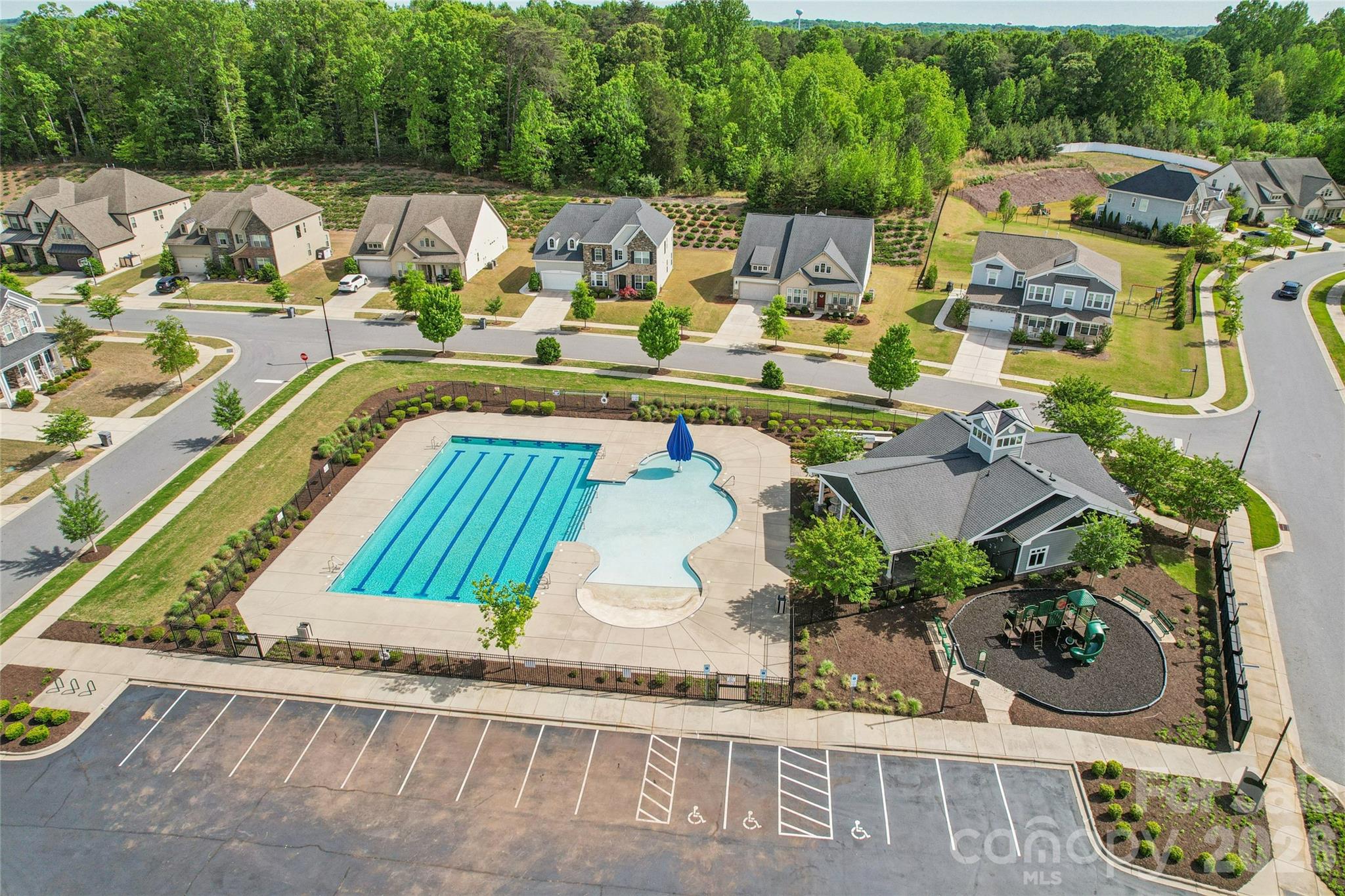 5042 Summer Surprise Lane Charlotte NC 28215