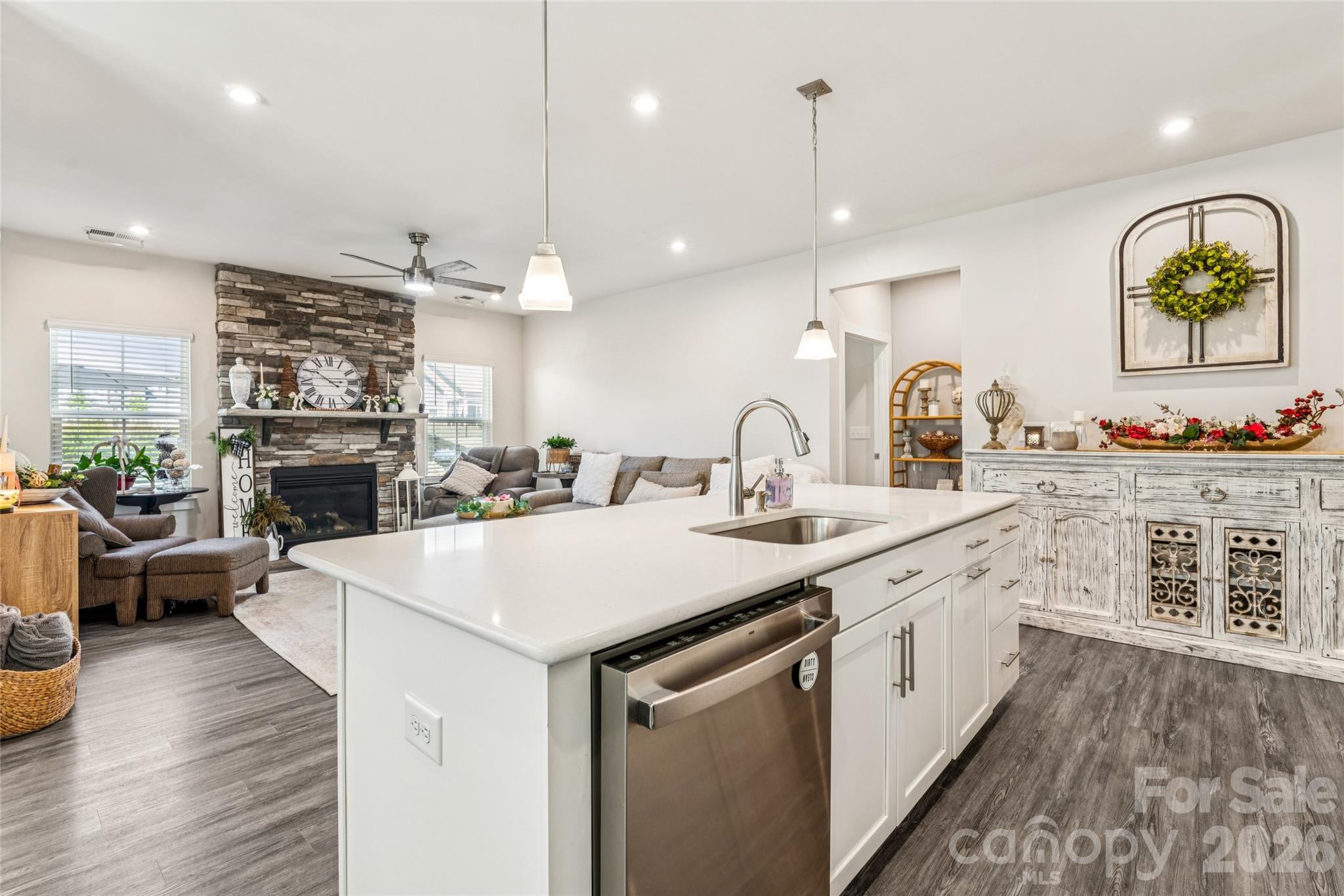 5042 Summer Surprise Lane Charlotte NC 28215