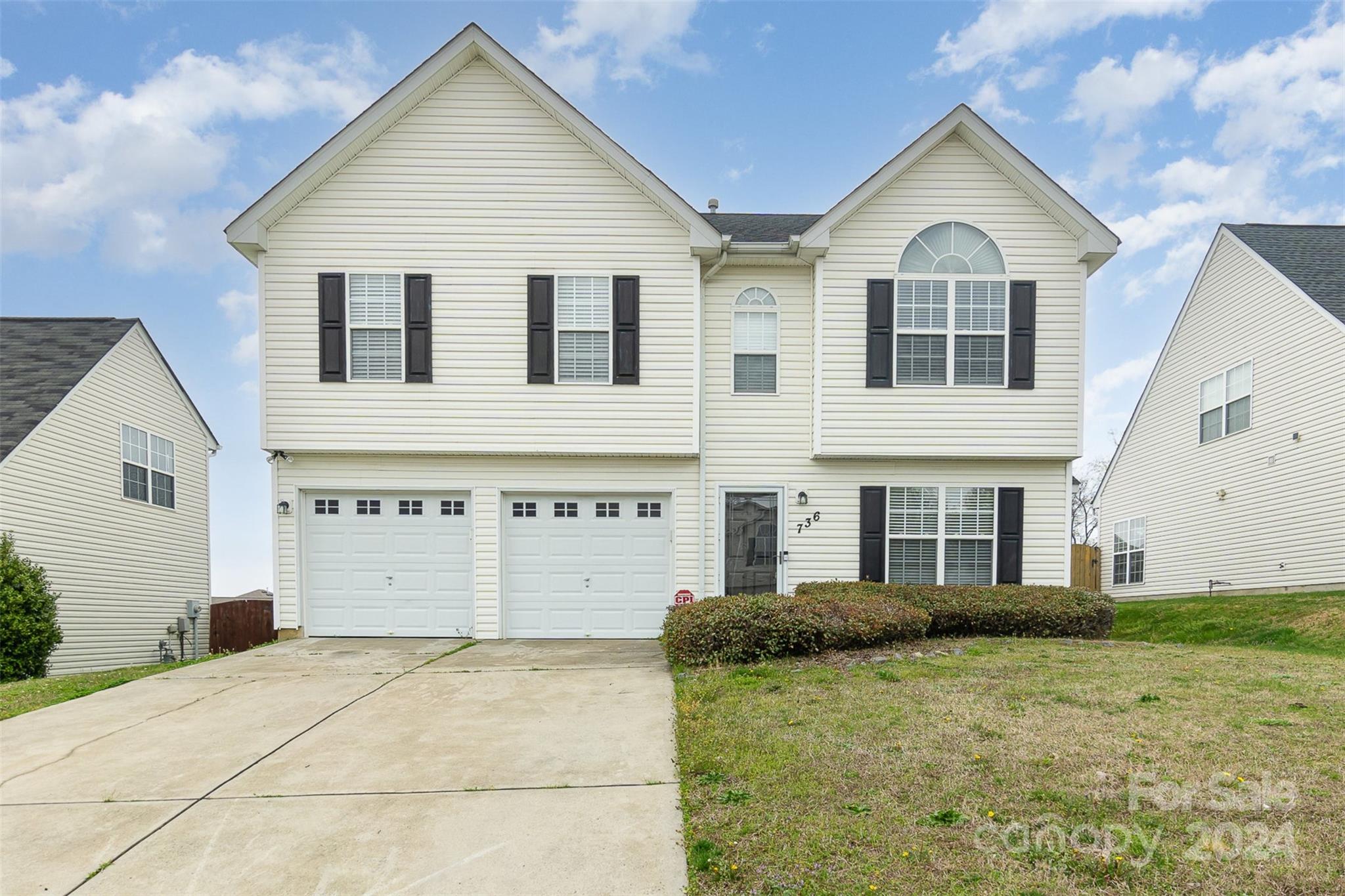 736 Reigate Road Charlotte NC 28262