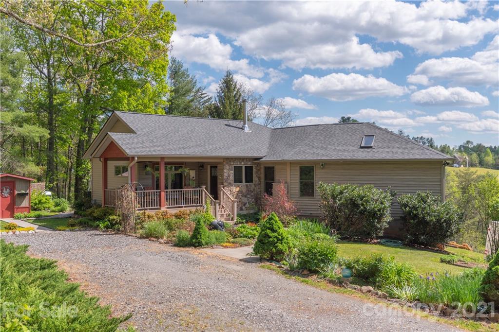 47 Sams Road Weaverville NC 28787
