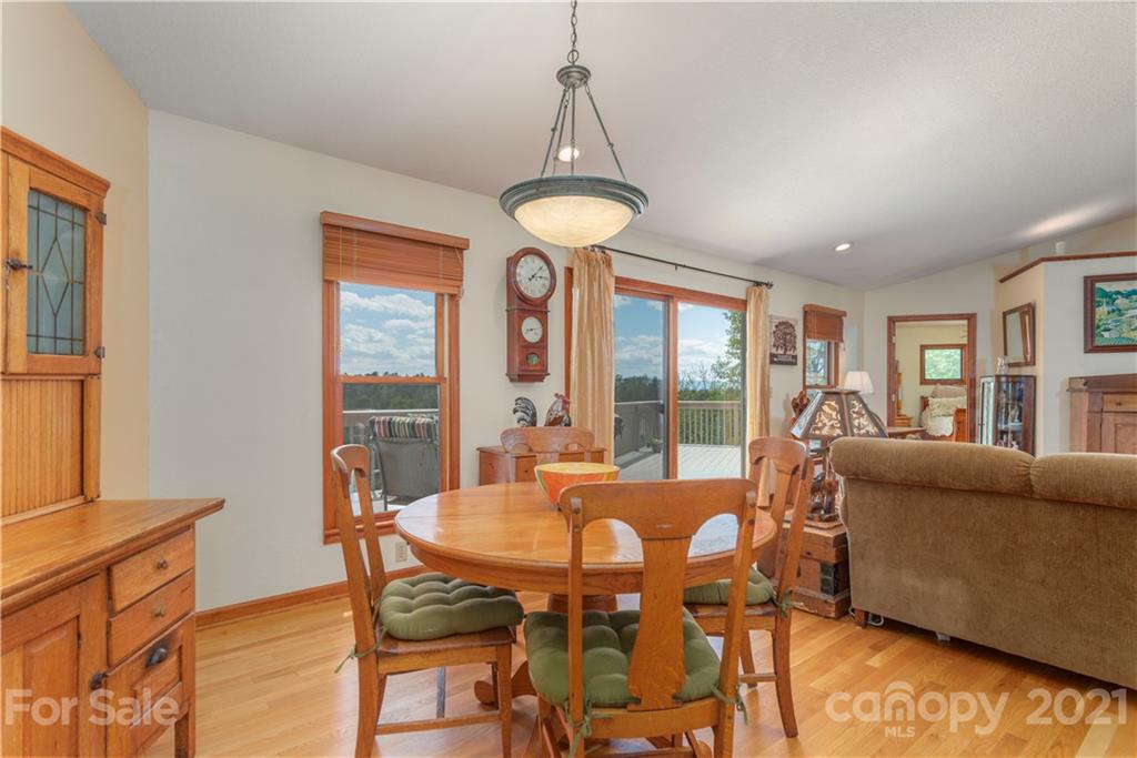 47 Sams Road Weaverville NC 28787