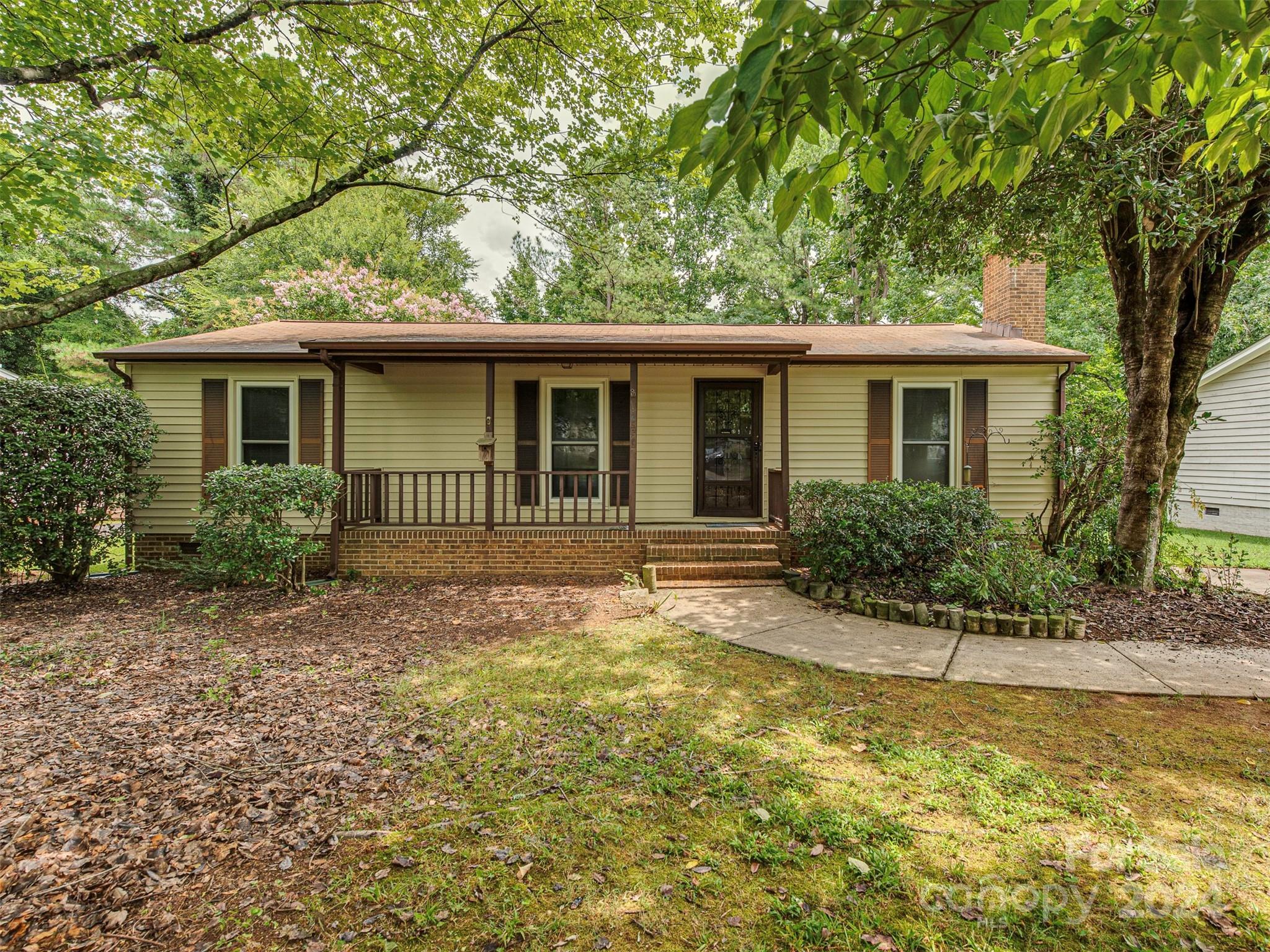 6700 Pueblo Lane Charlotte NC 28227
