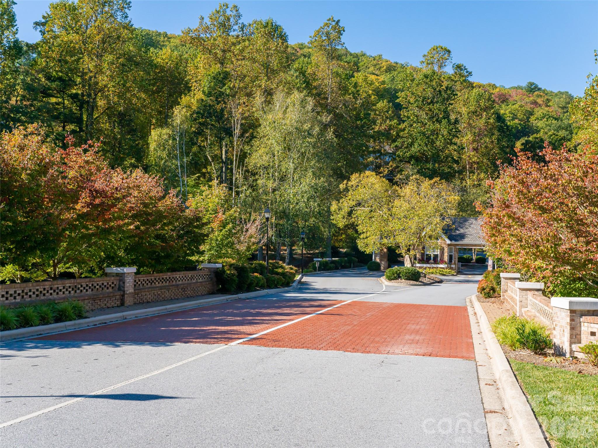 58 Carriage Highlands Court Hendersonville NC 28791