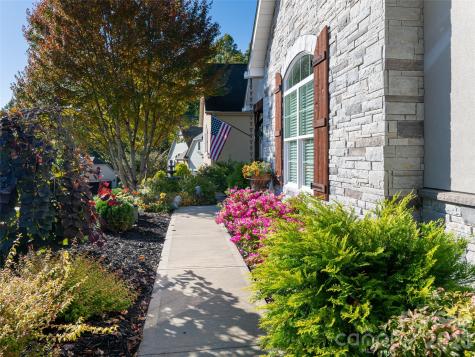 58 Carriage Highlands Court Hendersonville NC 28791