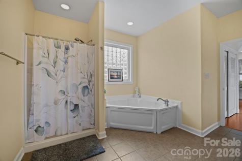 4 Amaretto Drive Candler NC 28715