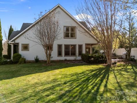 4 Amaretto Drive Candler NC 28715