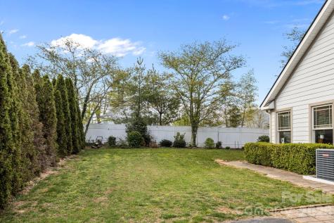 4 Amaretto Drive Candler NC 28715