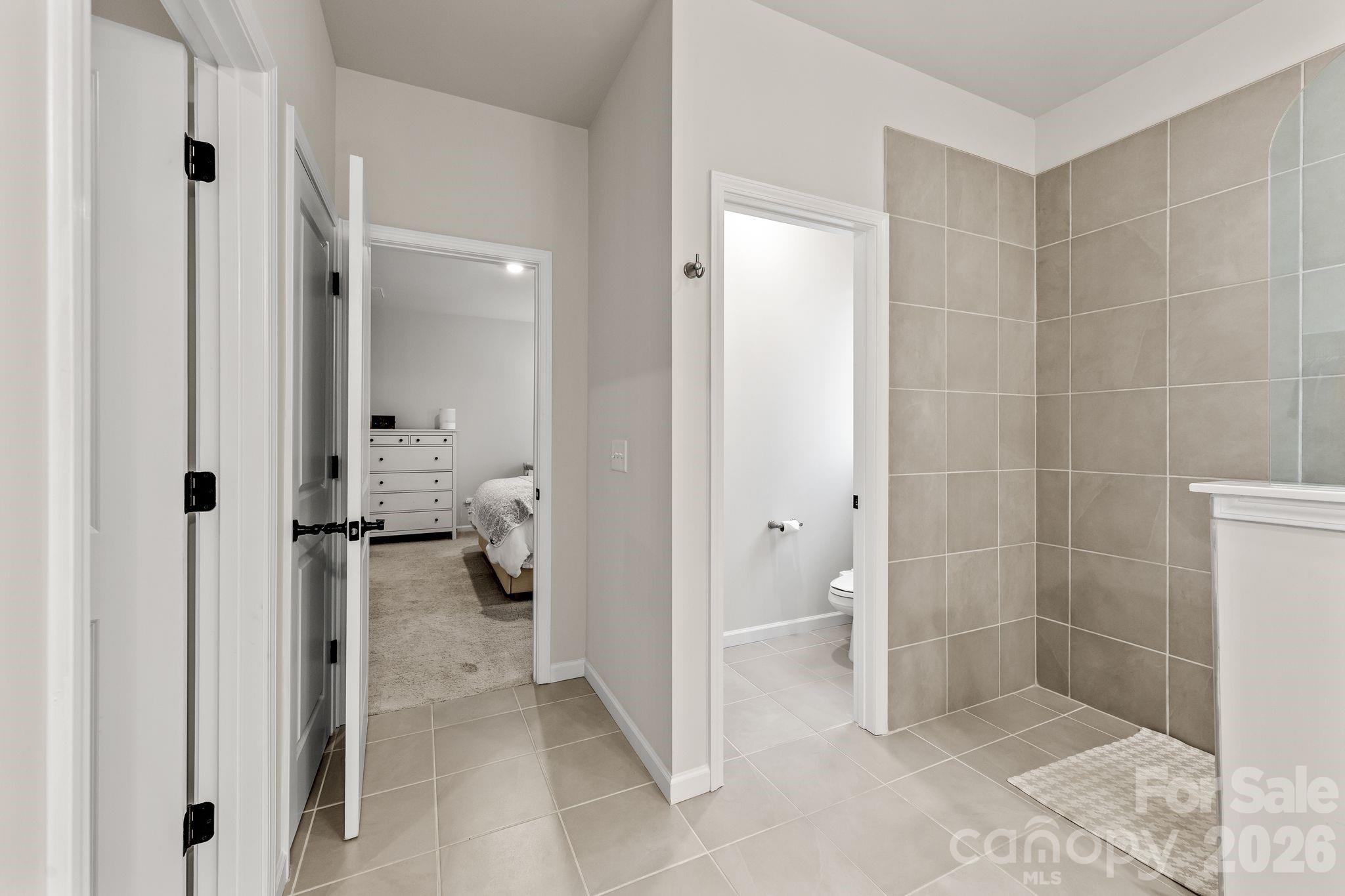 8208 Merryvale Lane Charlotte NC 28214