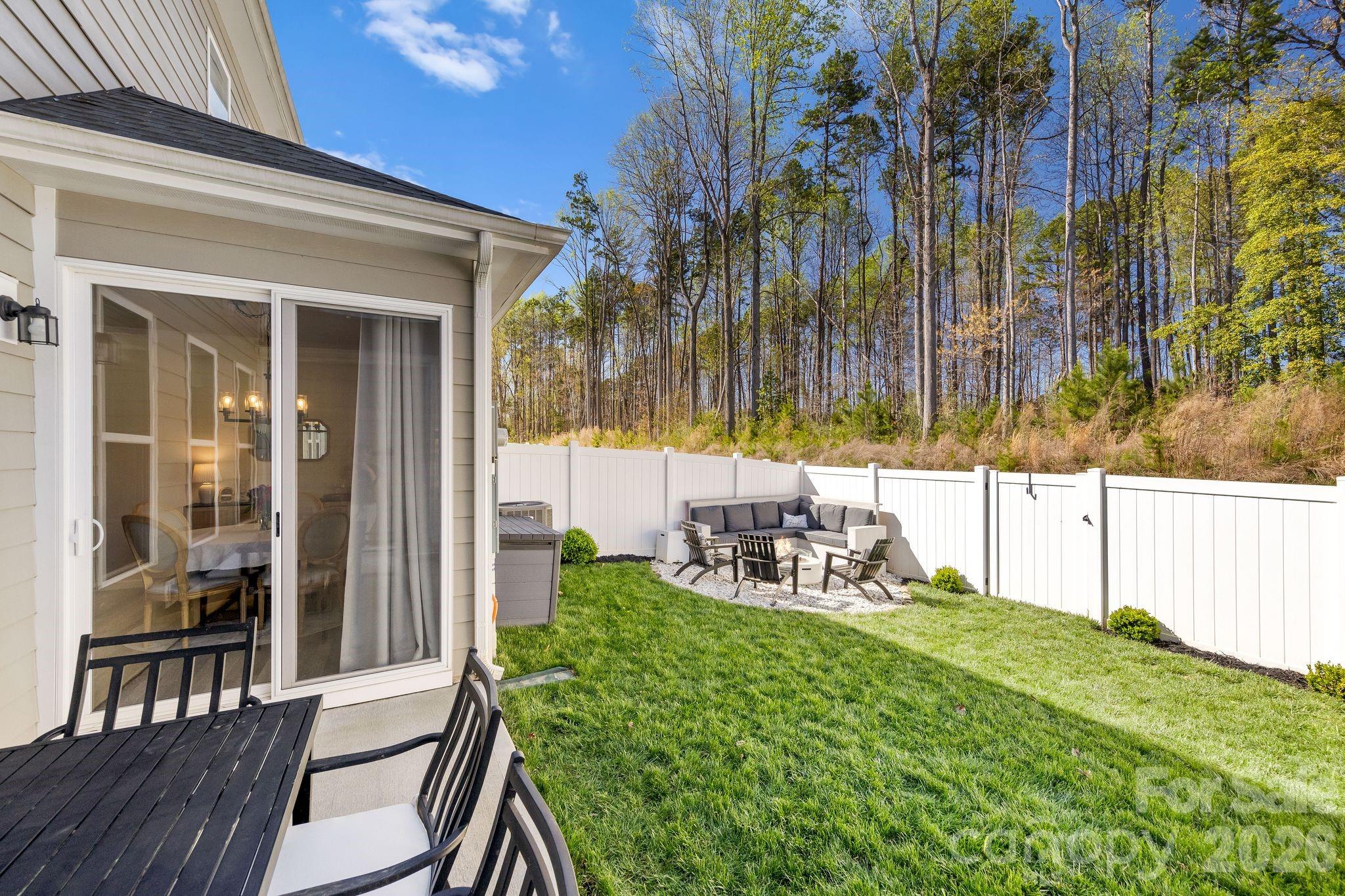 8208 Merryvale Lane Charlotte NC 28214