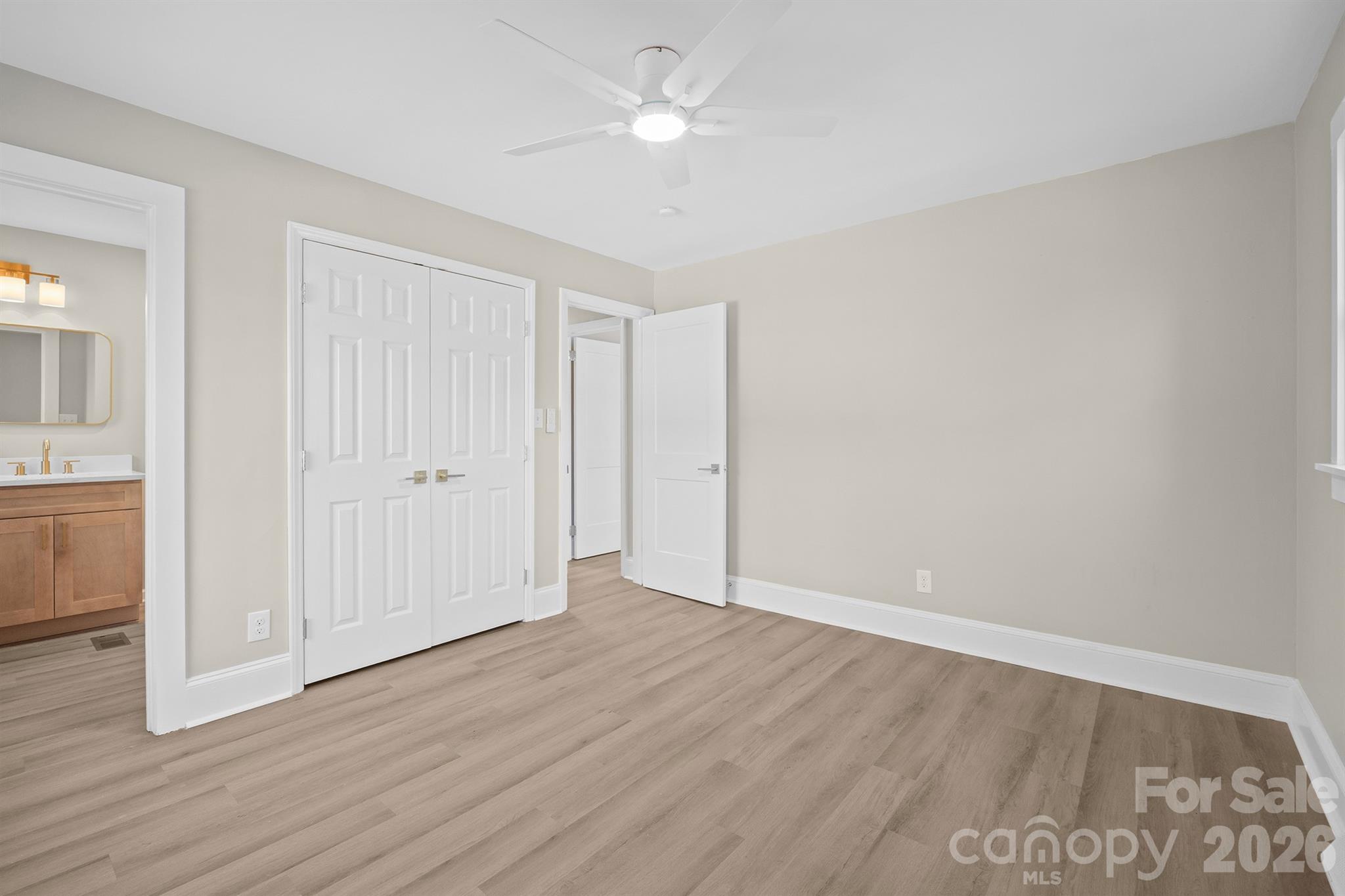 4035 Sheffield Drive Charlotte NC 28205
