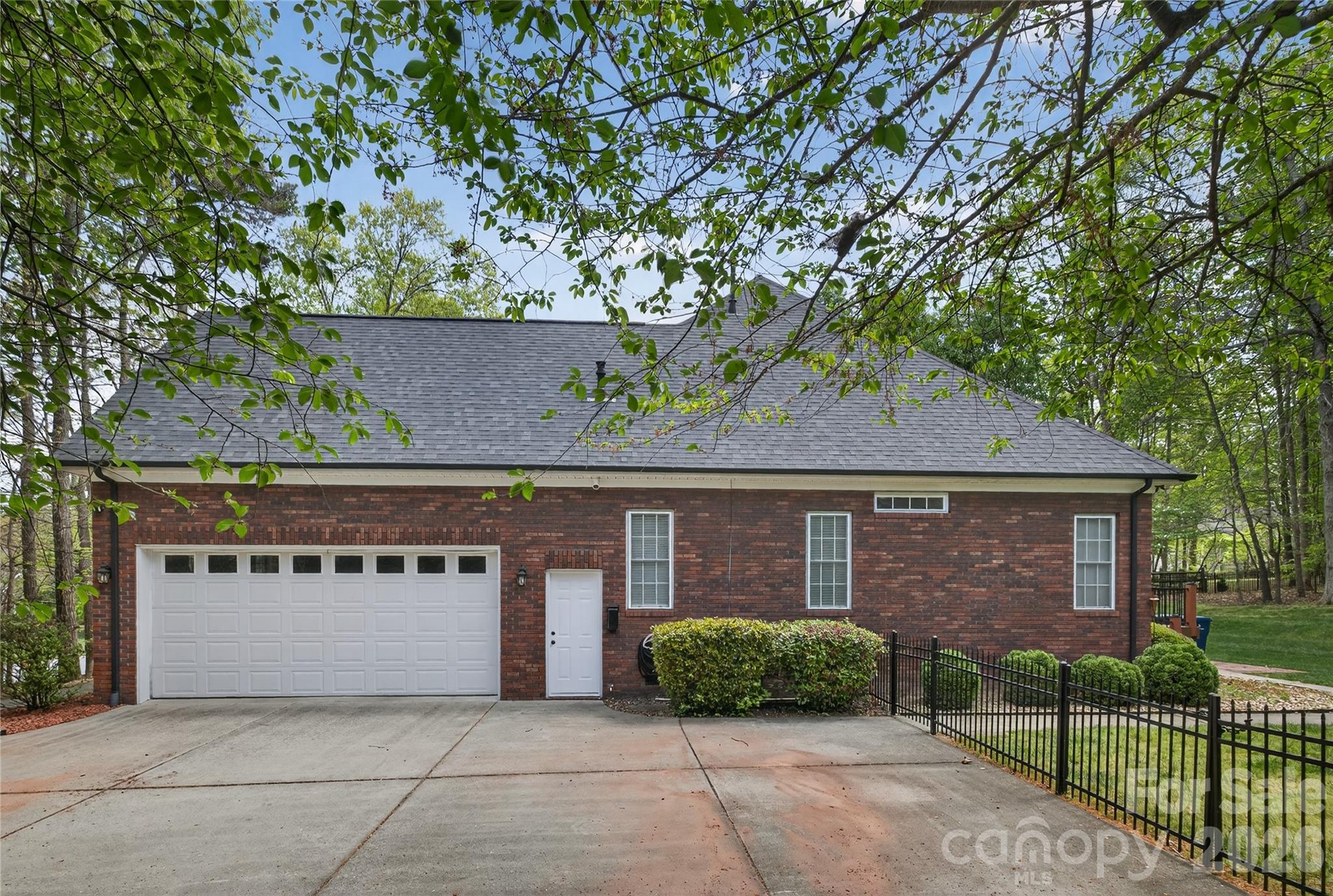 4854 Huddersfield Drive Harrisburg NC 28075