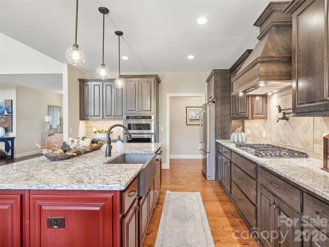 58 Sunny Morning Court Hendersonville NC 28792