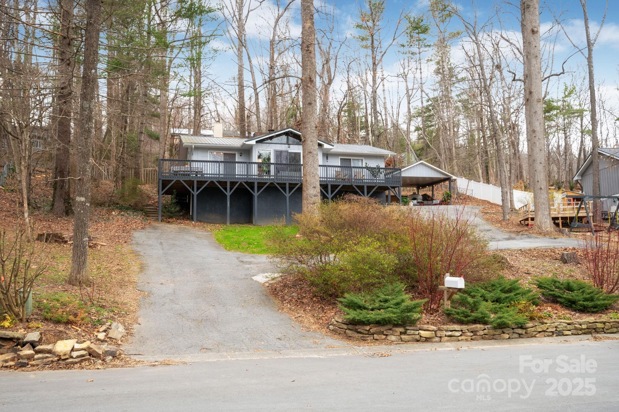 16 Mayfair Place Arden NC 28704