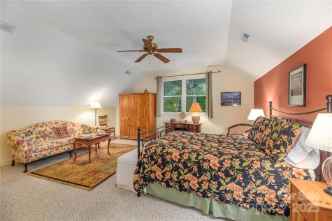 37 Wood Robin Lane Black Mountain NC 28711