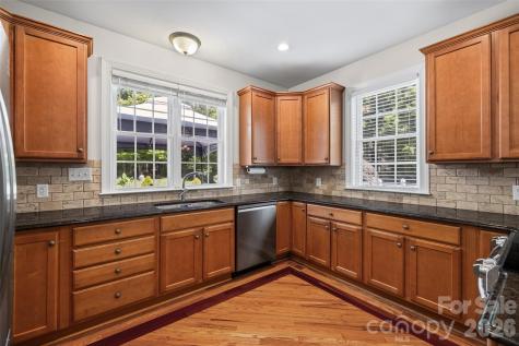 1606 Ferdinand Lane York SC 29745