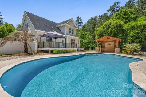 1606 Ferdinand Lane York SC 29745