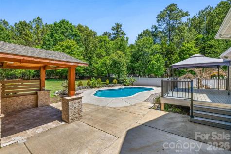 1606 Ferdinand Lane York SC 29745