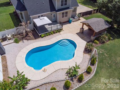 1606 Ferdinand Lane York SC 29745