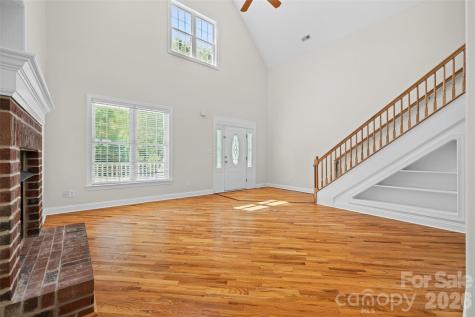 1606 Ferdinand Lane York SC 29745