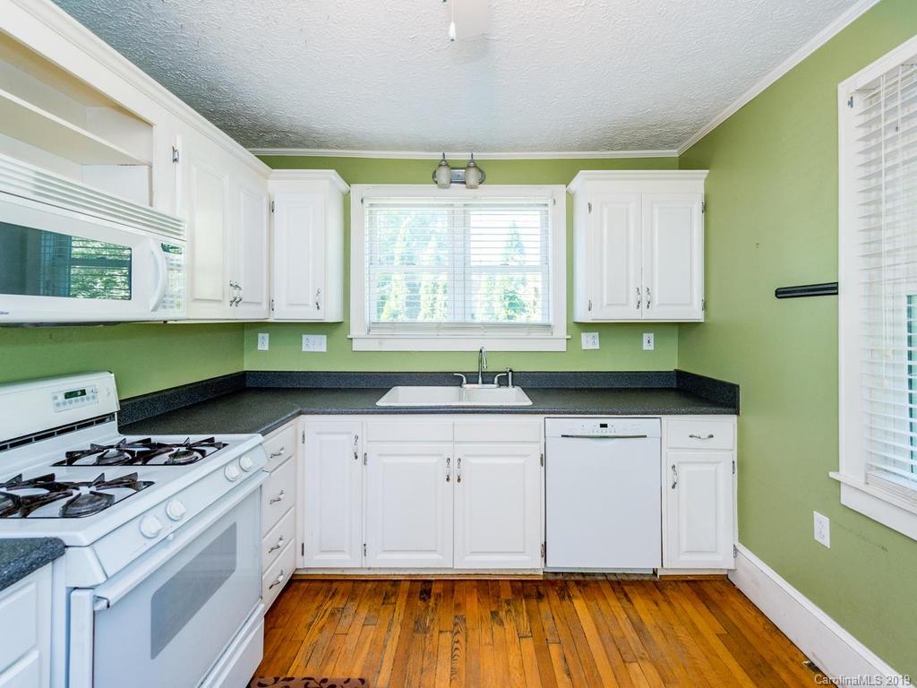 9 Mount Vernon Circle Asheville NC 28804