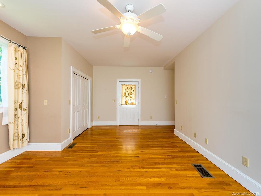 9 Mount Vernon Circle Asheville NC 28804