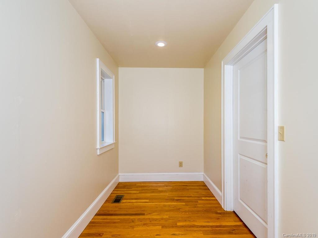 9 Mount Vernon Circle Asheville NC 28804