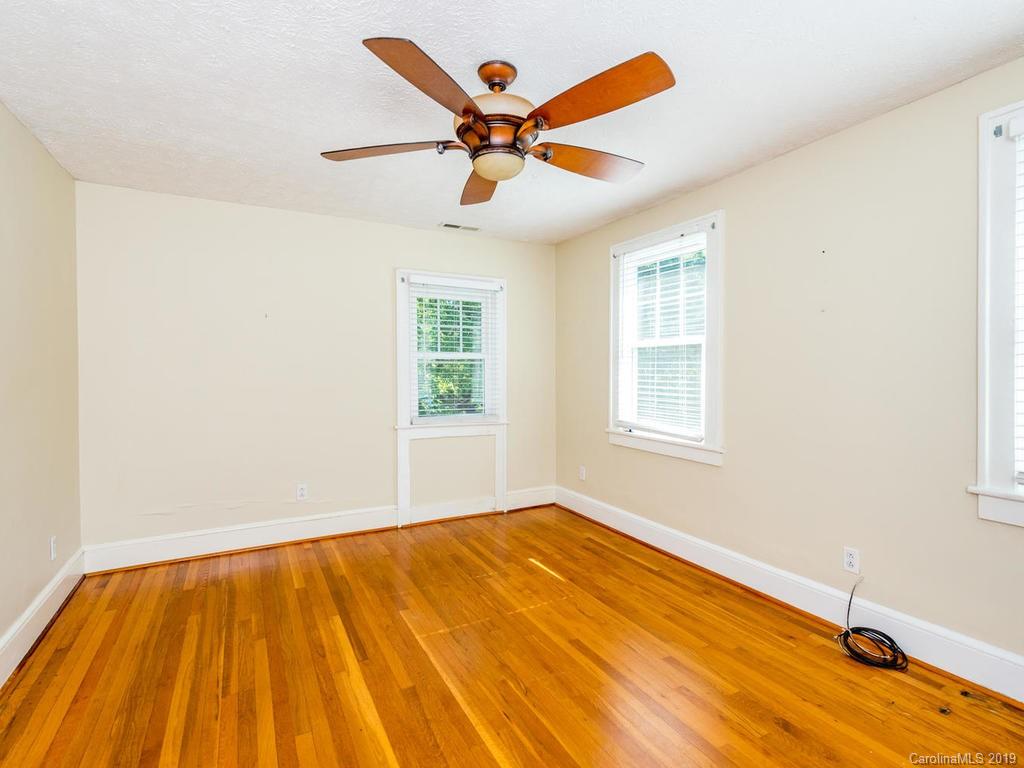 9 Mount Vernon Circle Asheville NC 28804
