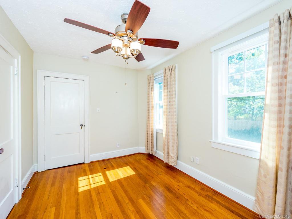 9 Mount Vernon Circle Asheville NC 28804