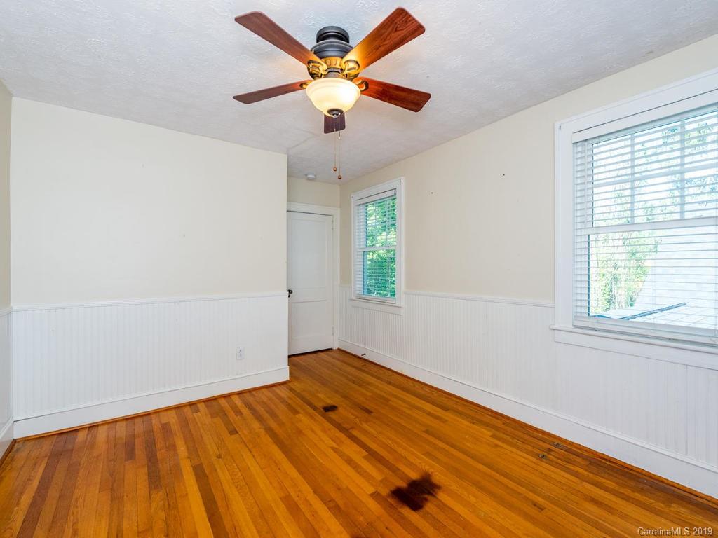 9 Mount Vernon Circle Asheville NC 28804