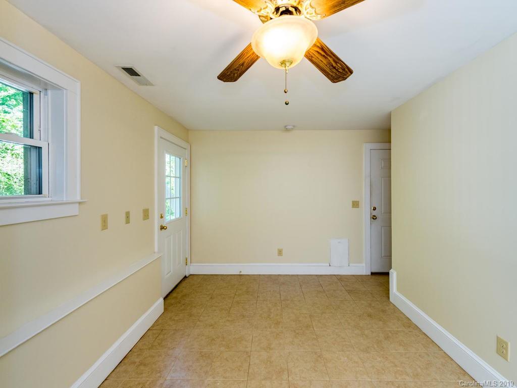 9 Mount Vernon Circle Asheville NC 28804