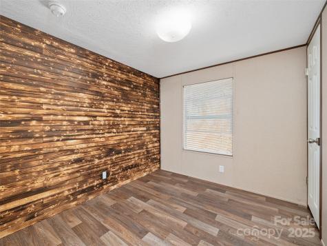 710 Greasy Creek Road Bakersville NC 28705