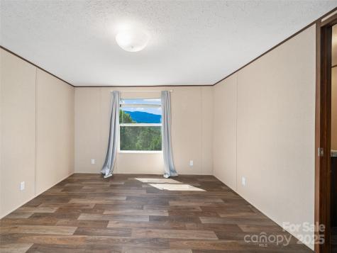 710 Greasy Creek Road Bakersville NC 28705