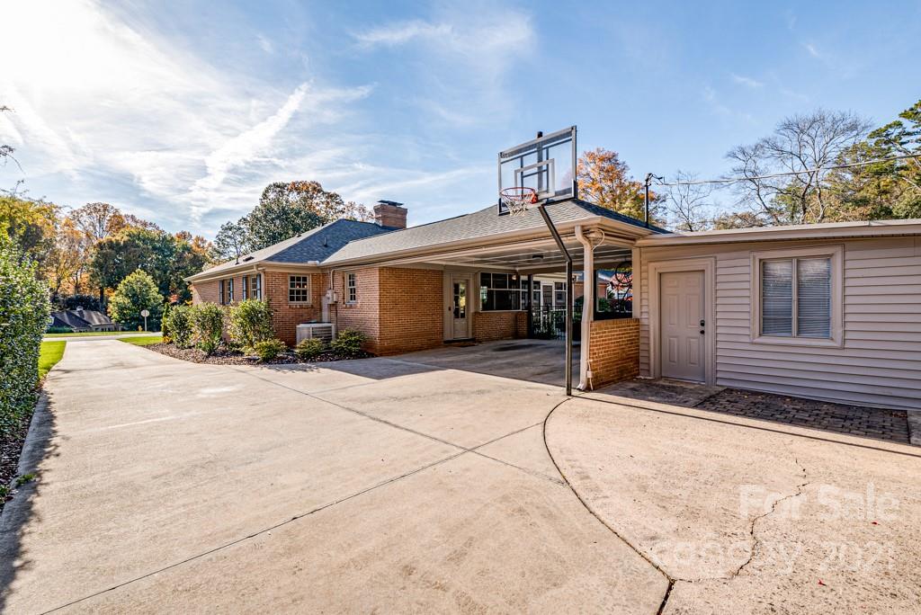 3601 Mill Pond Road Charlotte NC 28226