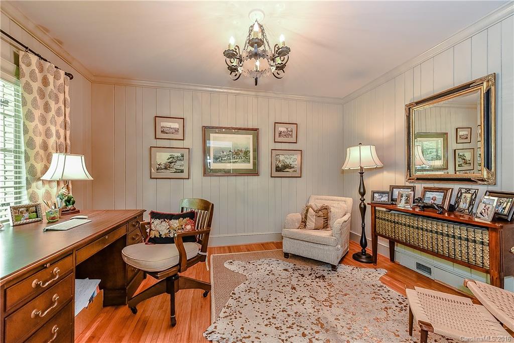 211 S Canterbury Road Charlotte NC 28211